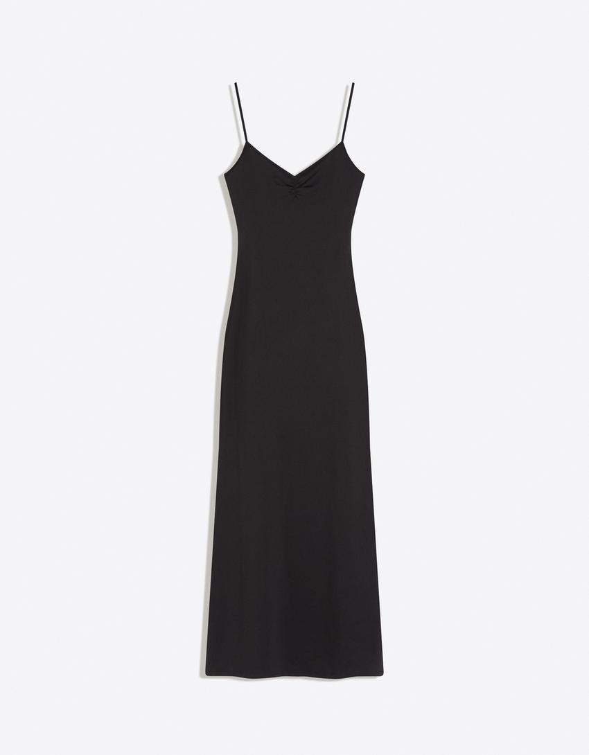 Vestido midi de alças franzido