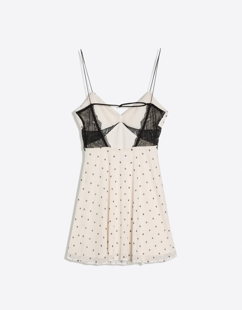 Minivestido de alças de tule