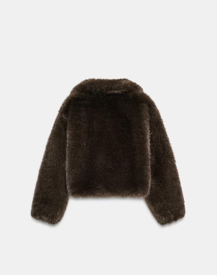 CASACO CURTO DE PELO SINTÉTICO