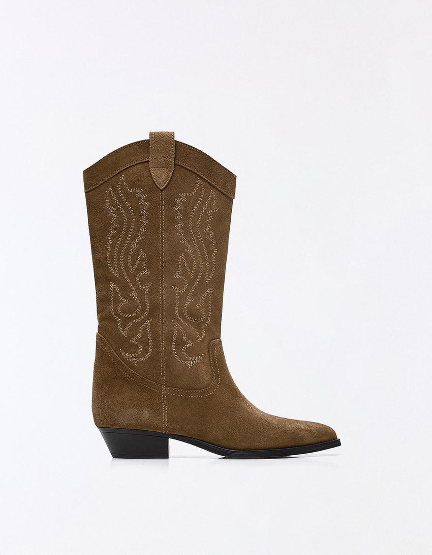 Bota cowboy plana de couro